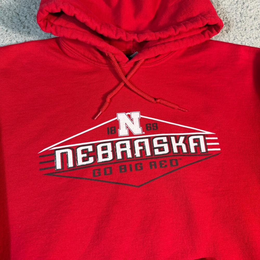 Nebraska Huskers Hoodie Mens Medium University‎ of Nebraska Go Big Red Pullover - Picture 2 of 9